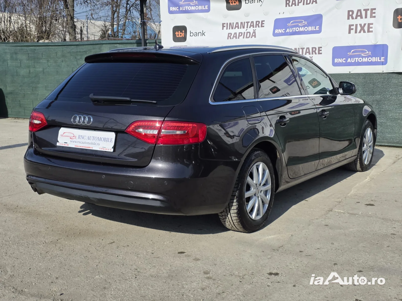 Audi A4 Limuzina 2.0 TDI DPF multitronic Ambiente de vanzare in Ploiești, Prahova - poza 2