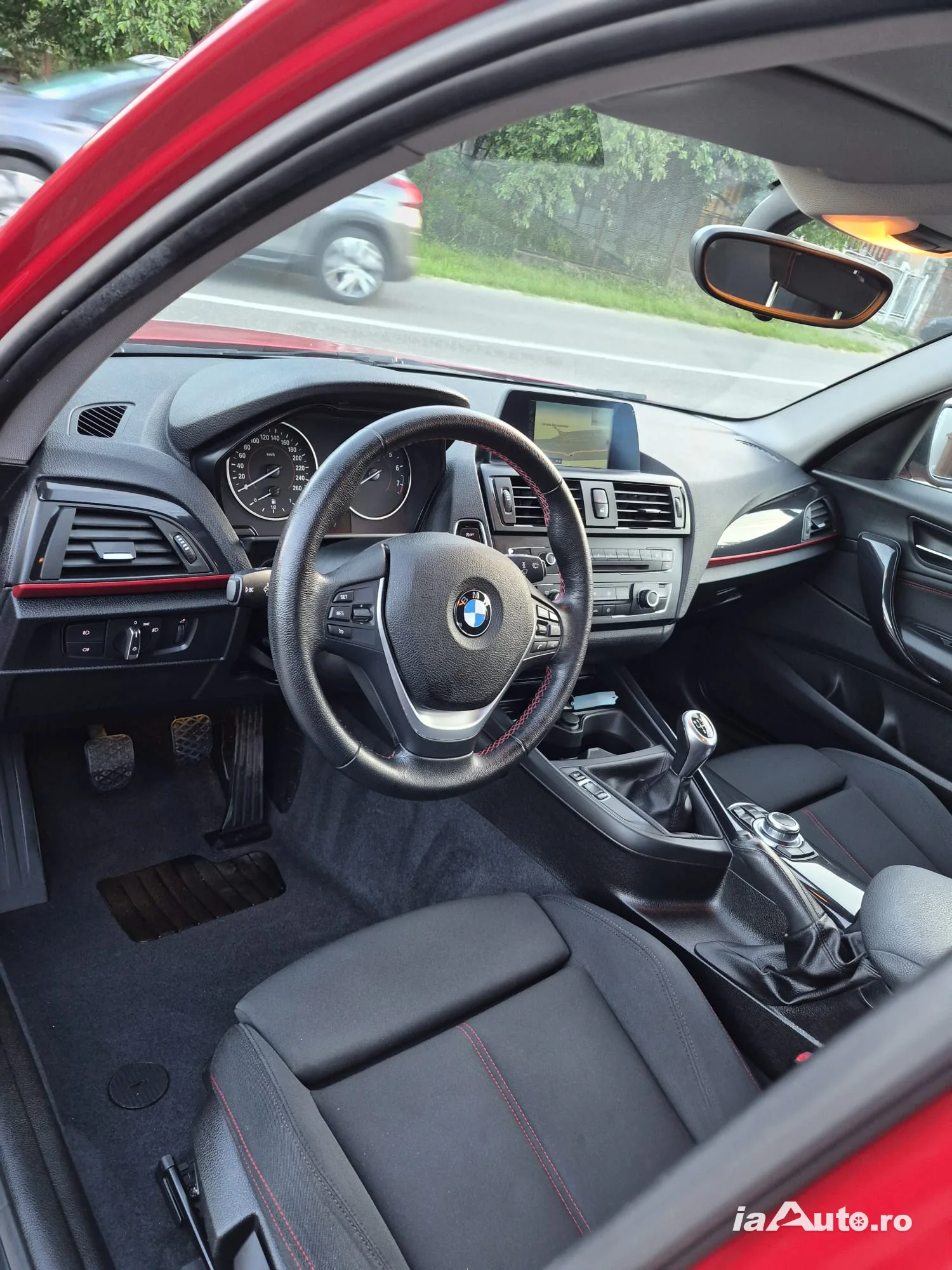 Bmw Seria 1 / 2012 / 1.6 Benzină 170 cp / Euro 5 / Xenon / Clima / Pilot / Jante 17'*** Bm de vanzare in Câmpina, Prahova - poza 2