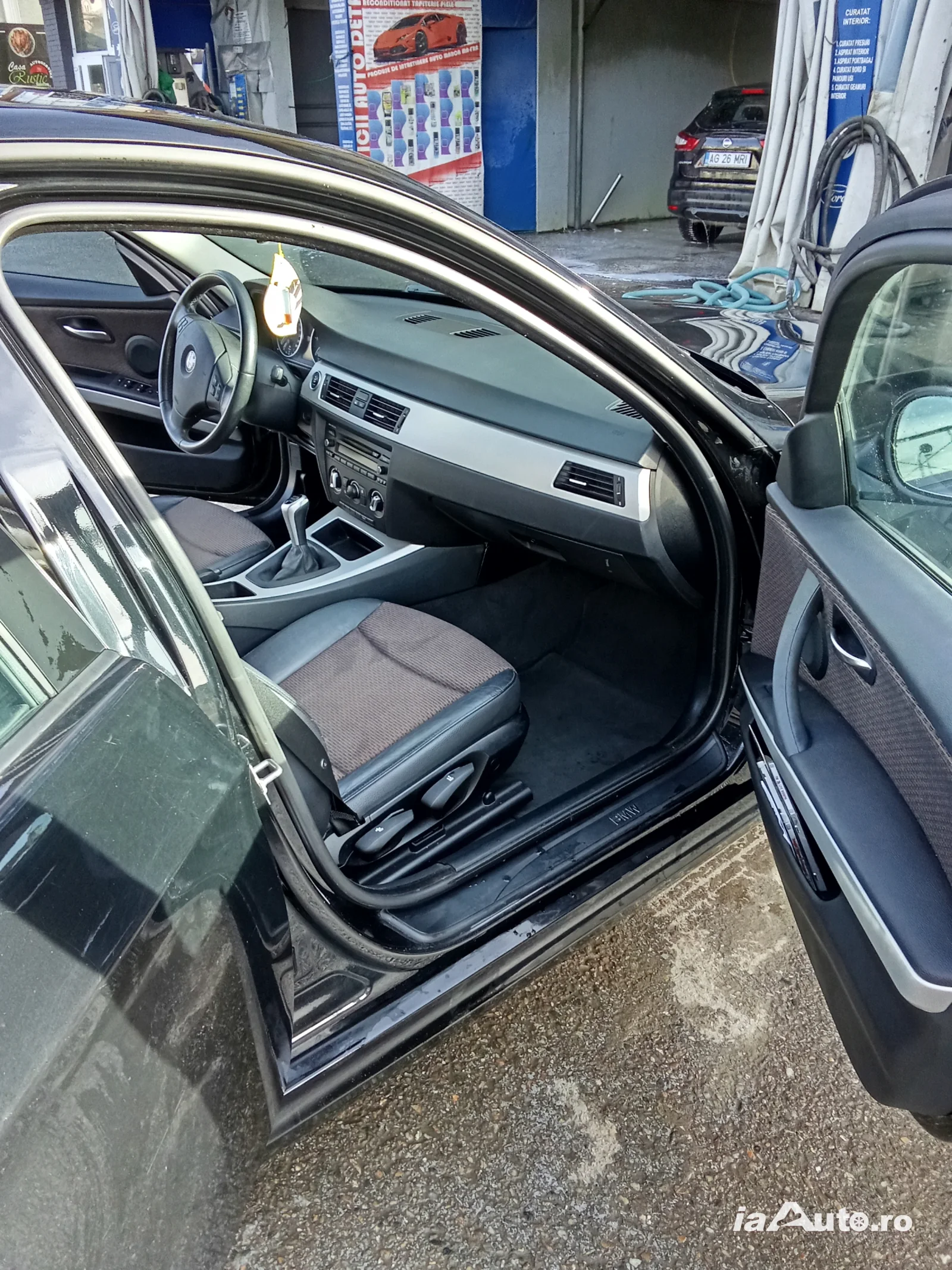 bmw318d, 2010 manual de vanzare in Pitești, Argeș - poza 9
