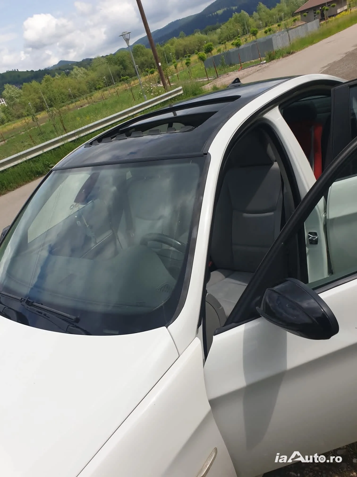 BMV E90 318I 2L Benizna de vanzare in Gura Humorului, Suceava - poza 3