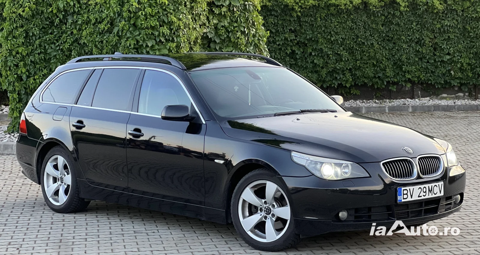 Bmw Seria 5 E61 2007 Navi Bi-Xenon Panoramic 525d de vanzare in Ploiești, Prahova - poza 2