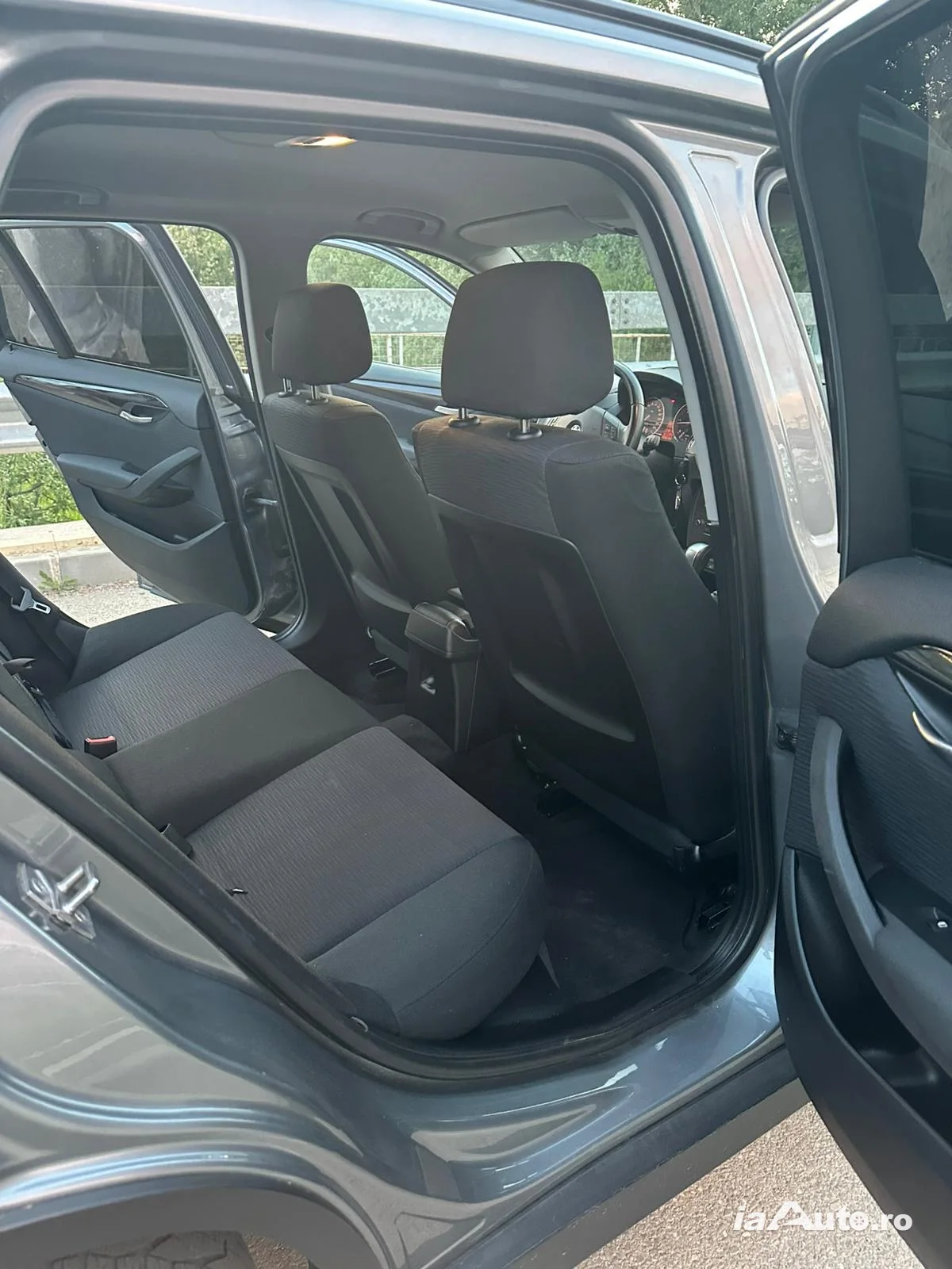 BMW X1 xDrive 23d 204cp Automat - 2011 de vanzare in Ploiești, Prahova - poza 5