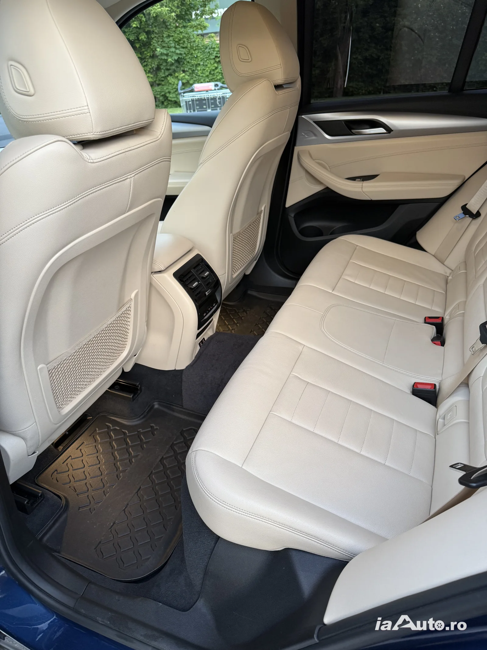 Vand BMW X3 2.0d, MHEV, 11/2020 de vanzare in Sector 4, București - poza 3