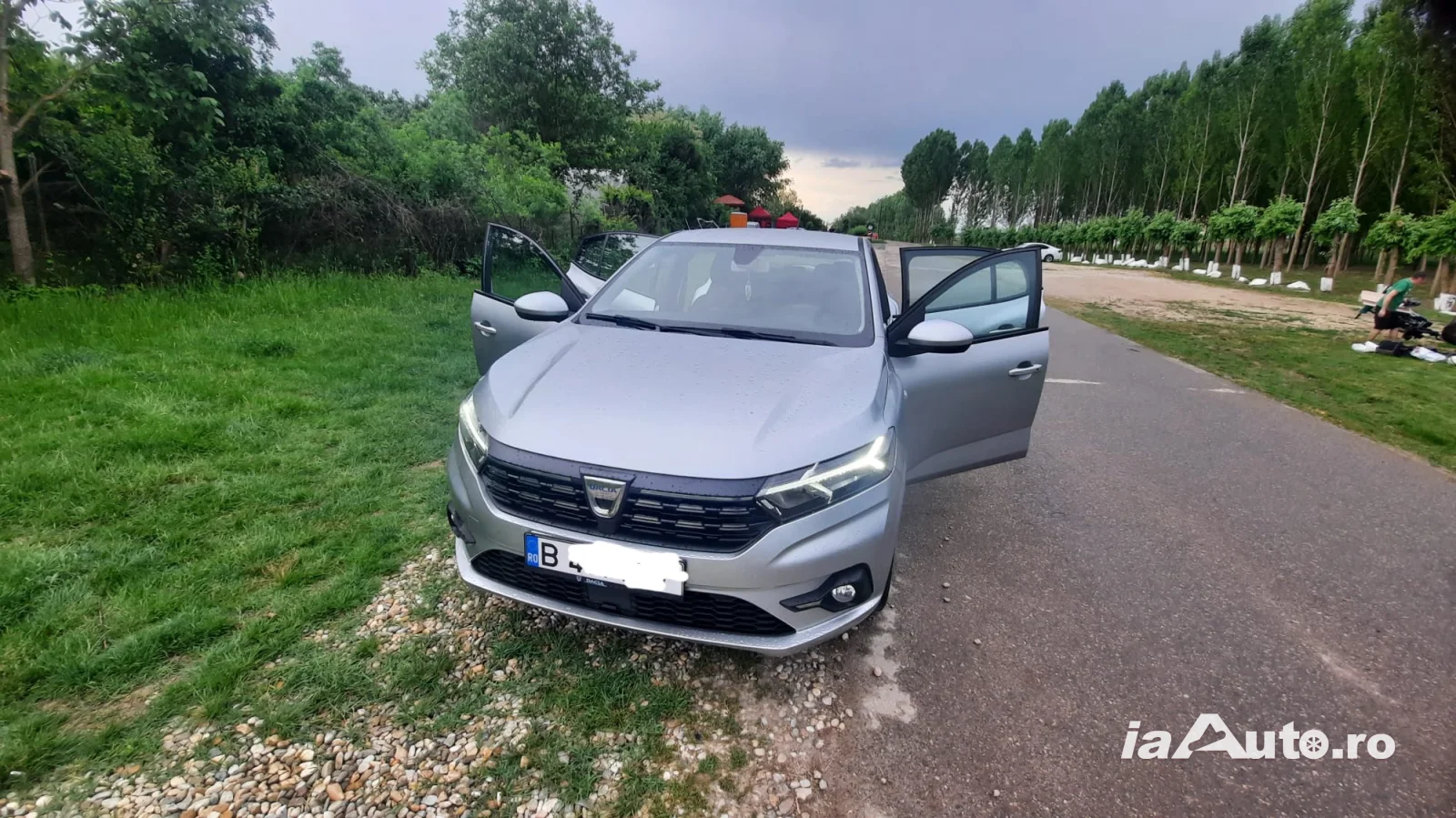Vând Dacia logan 2021 de vanzare in Sector 5, București - poza 2