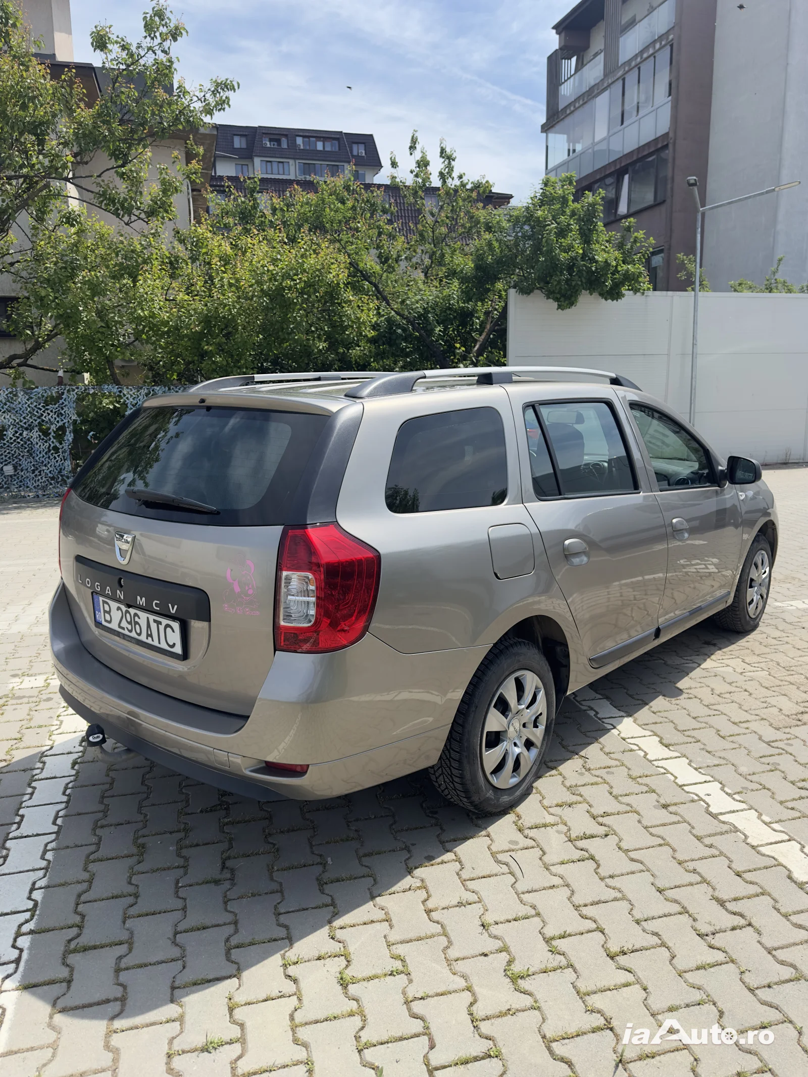Dacia Logan MCV II Laureate 2014 0.9 TCe de vanzare in Sector 6, București - poza 3
