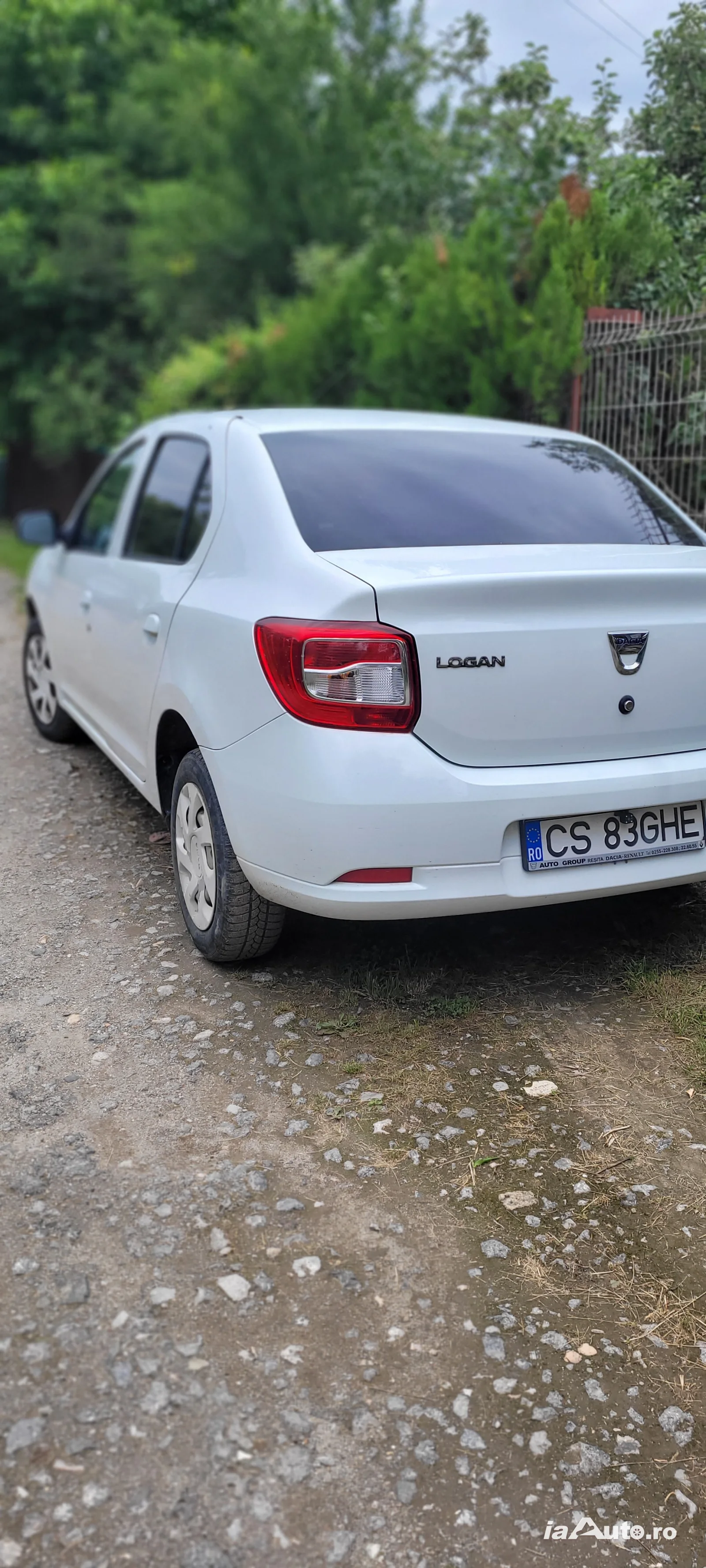 Vind logan 2 de vanzare in Reșița, Caraș-Severin - poza 2
