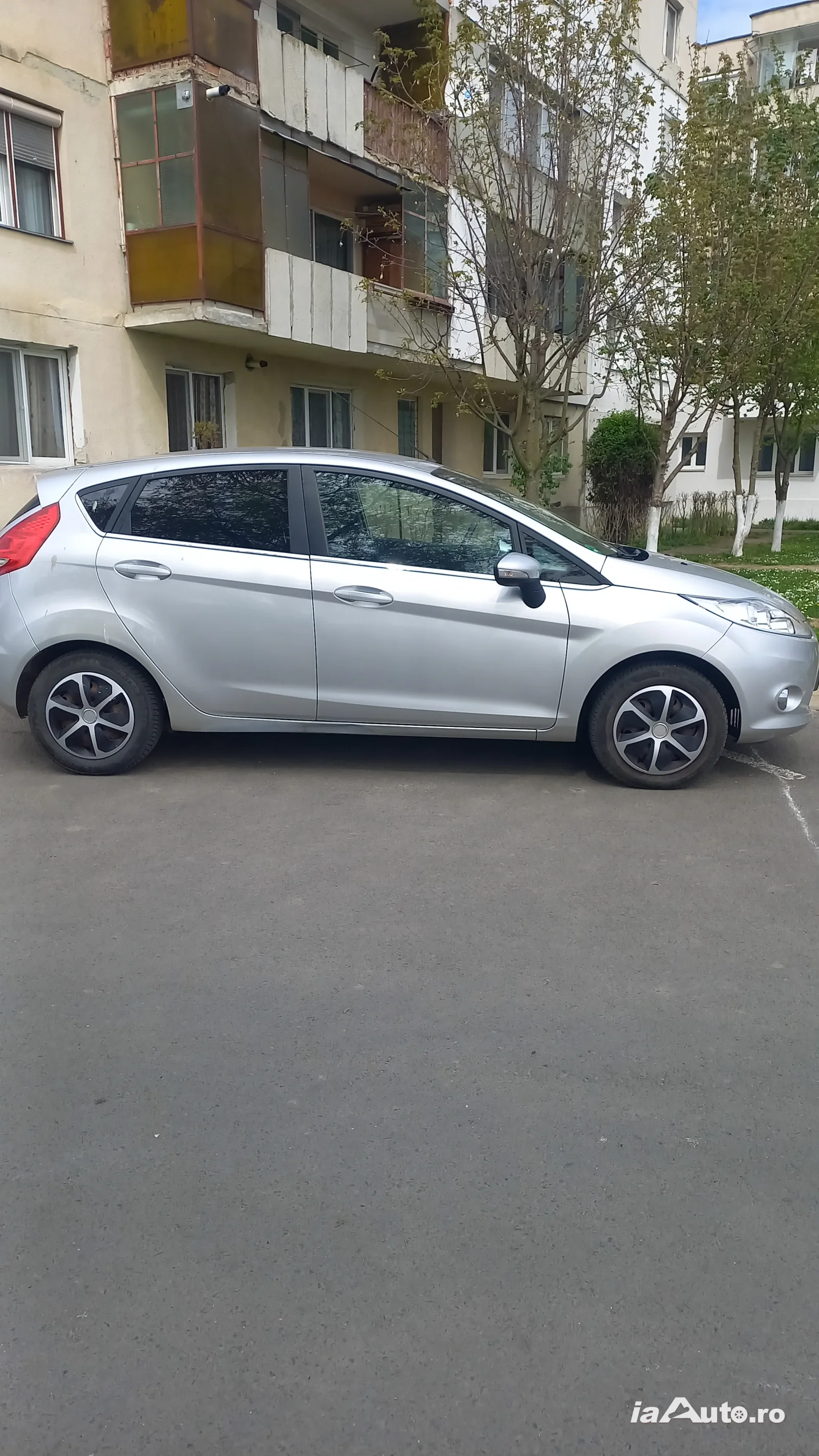 Ford fiesta Titanium de vanzare in Târnăveni, Mureș - poza 1
