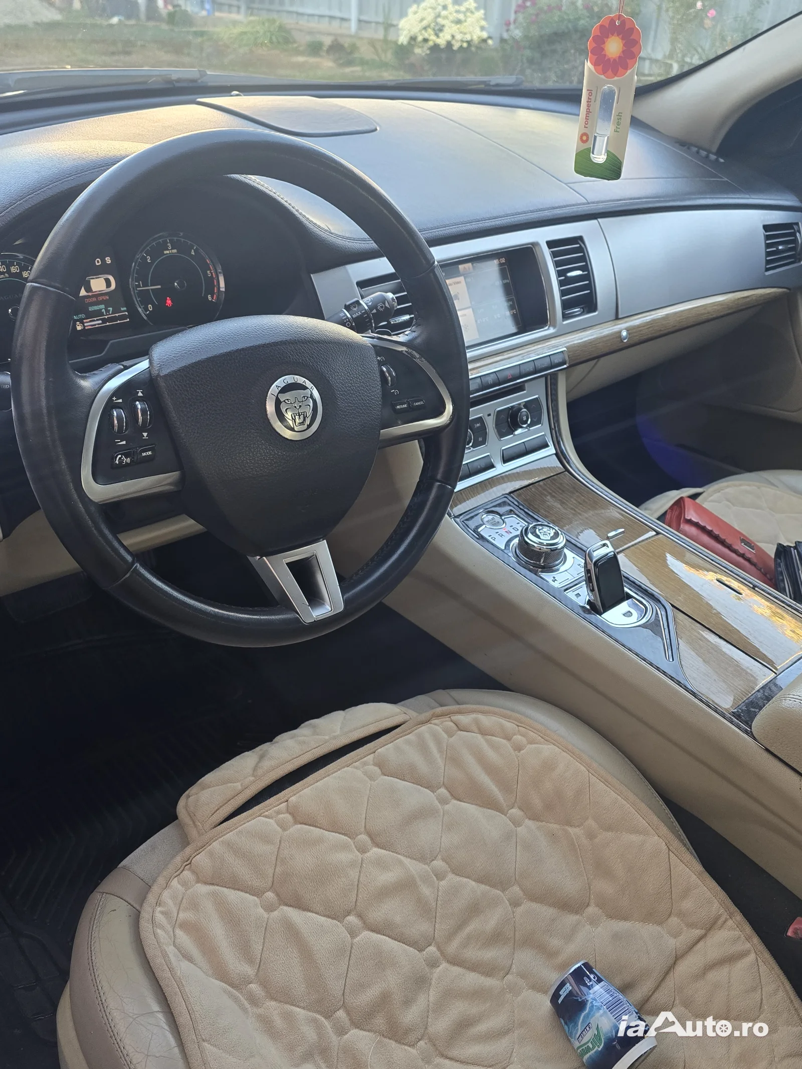 Jaguar XF Jaguar XF 2.2 Diesel de vanzare in Ploiești, Prahova - poza 2