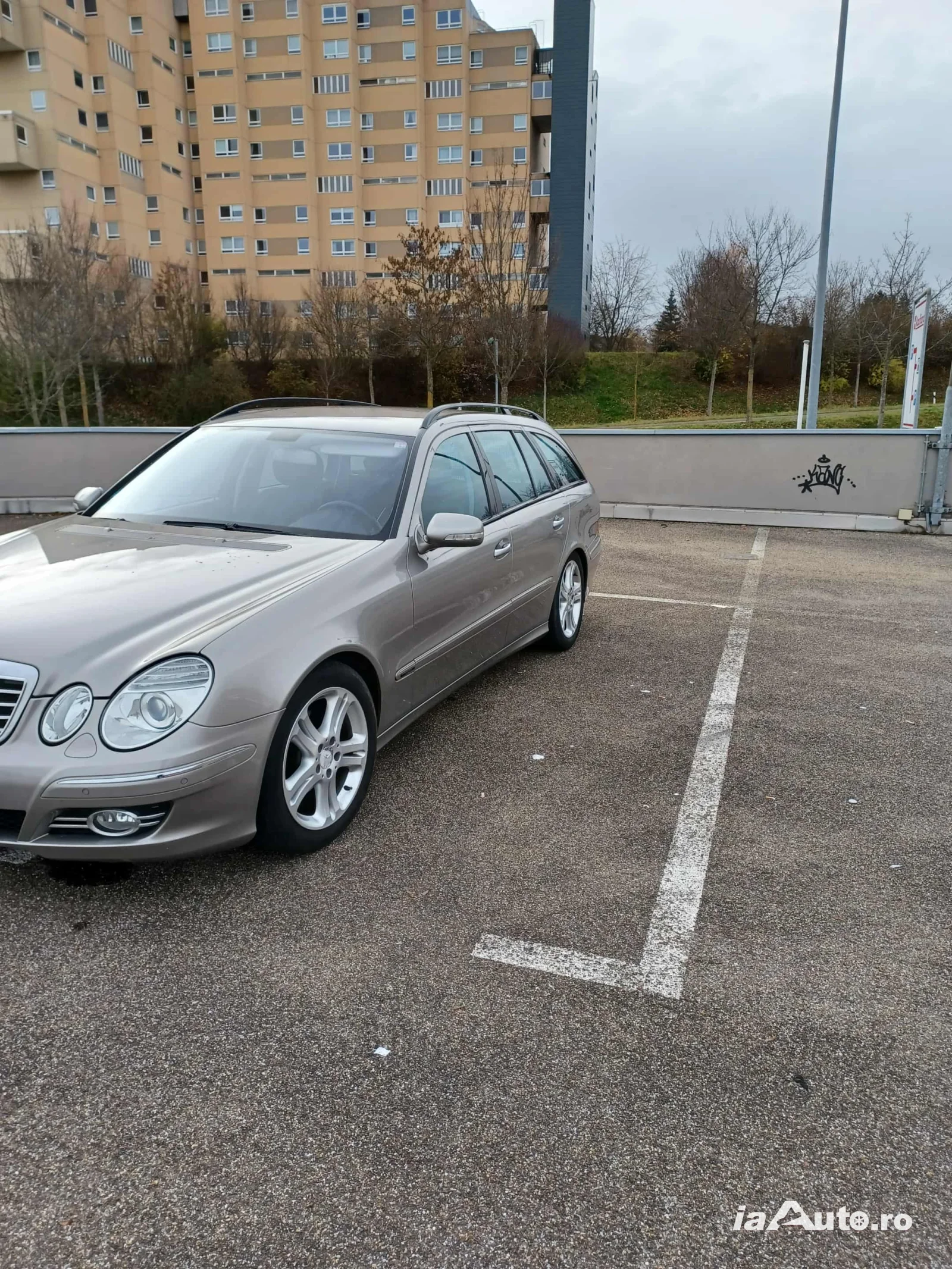 De vinzare Mercedes E 2,2 Avandgarda de vanzare in Alba Iulia, Alba - poza 2