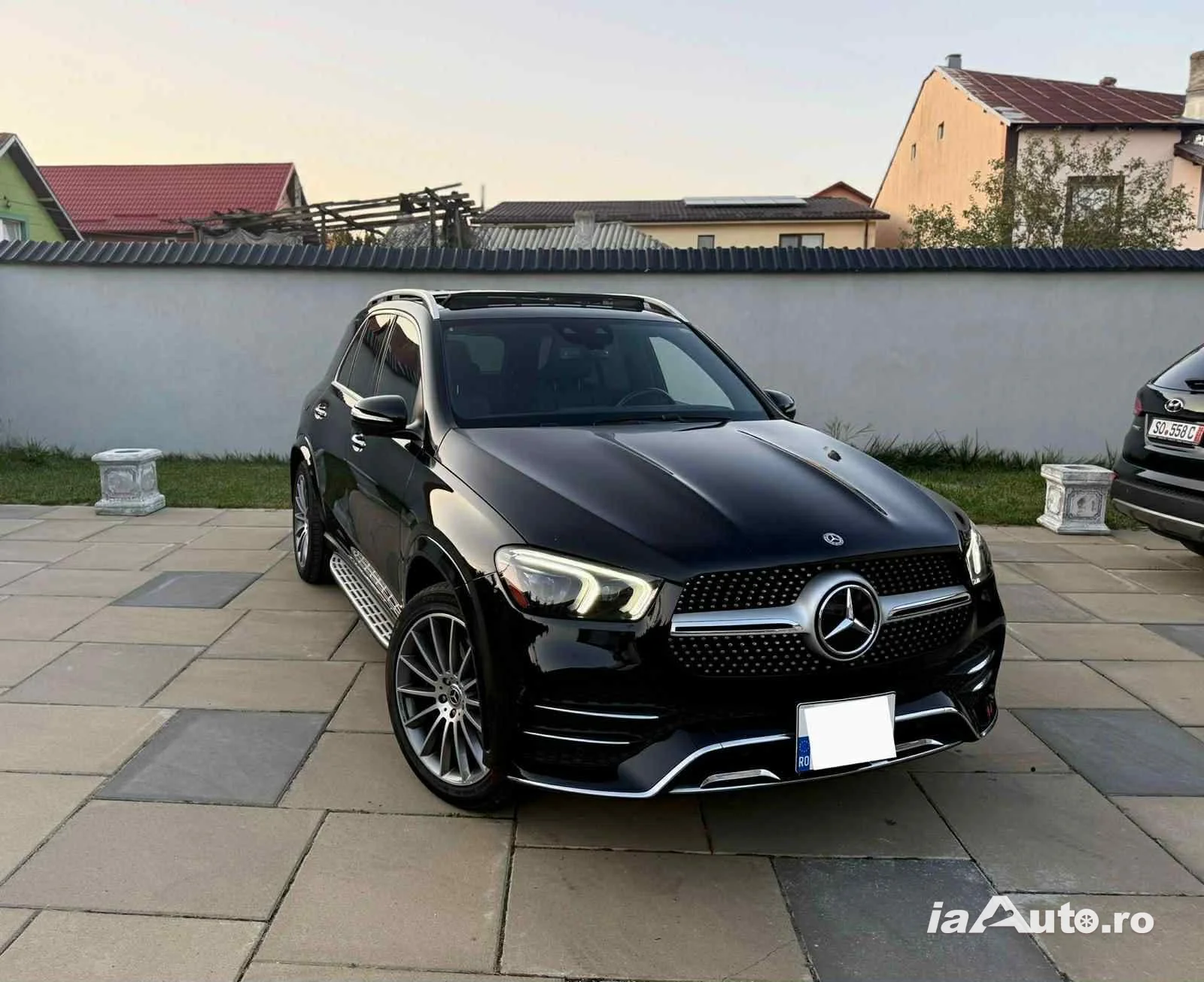 MERCEDES-BENZ GLE 350 -Pack AMG de vanzare in Sector 1, București - poza 1