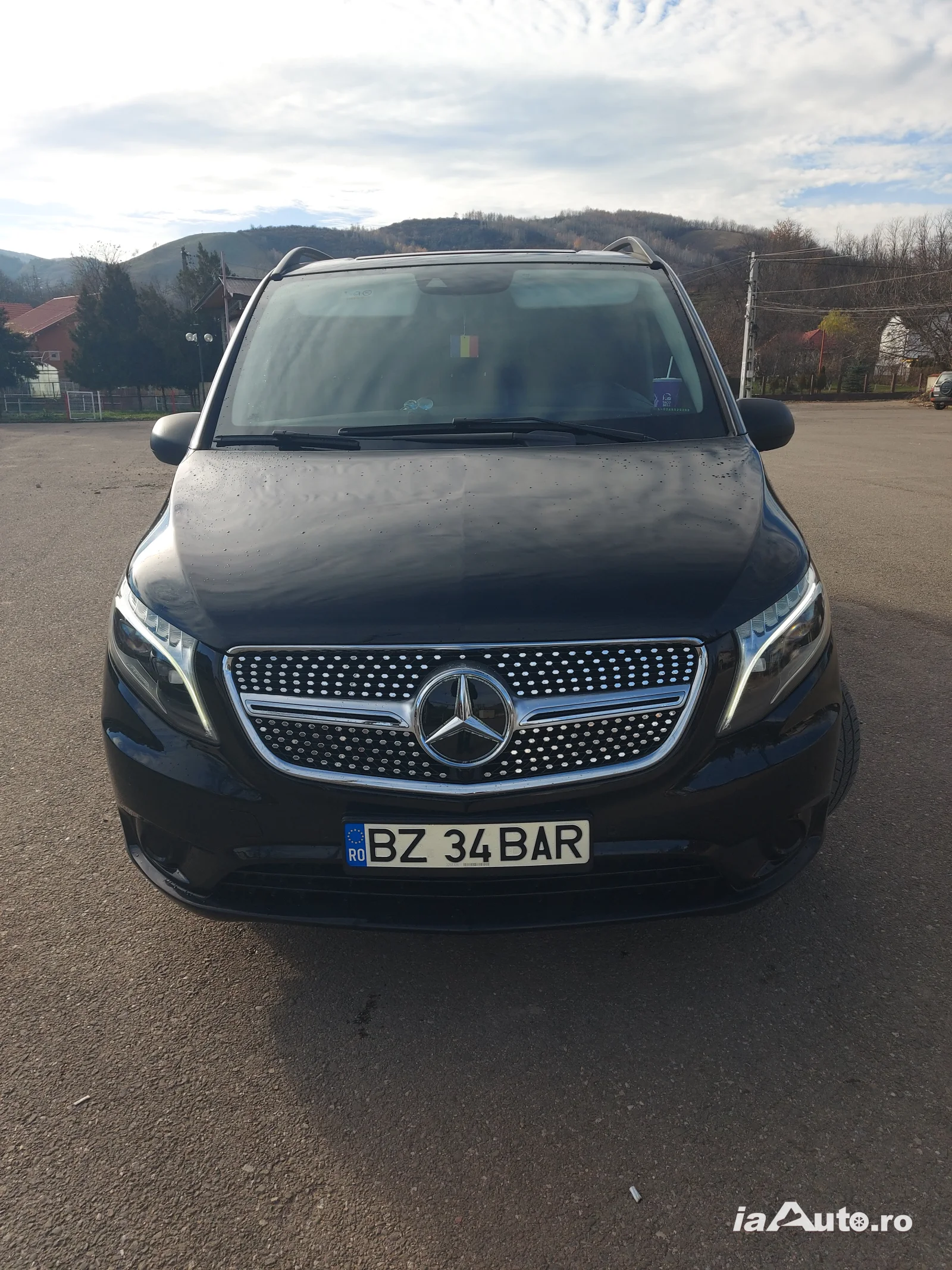 MERCEDES BENZ VITO Tourer 119 CDI ExtraLung 8+1 locuri de vanzare in Pătârlagele, Buzău - poza 1