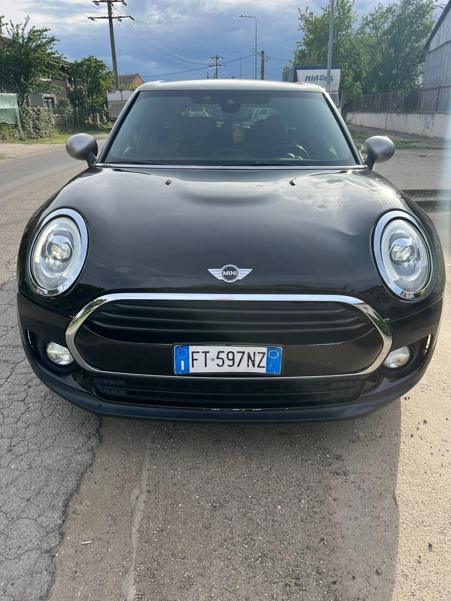 Vând MinieCooper Club Man 2019 2.0 automat 150cp de vanzare in Deta, Timiș - poza 1