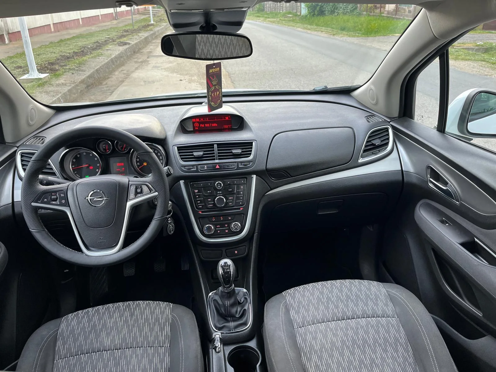Vând Opel Mokka 1.6 benzina/gpl fabrica 2015 de vanzare in Deta, Timiș - poza 8