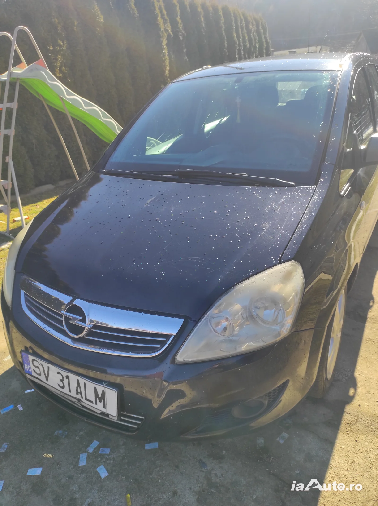 Opel Zafira de vanzare in Vicovu de Sus, Suceava - poza 2