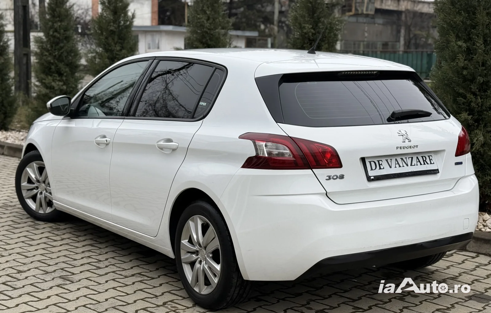 Peugeot 308 II eHdi 120CP 2016 Euro 6 6+1 Trepte Navigatie de vanzare in Ploiești, Prahova - poza 3