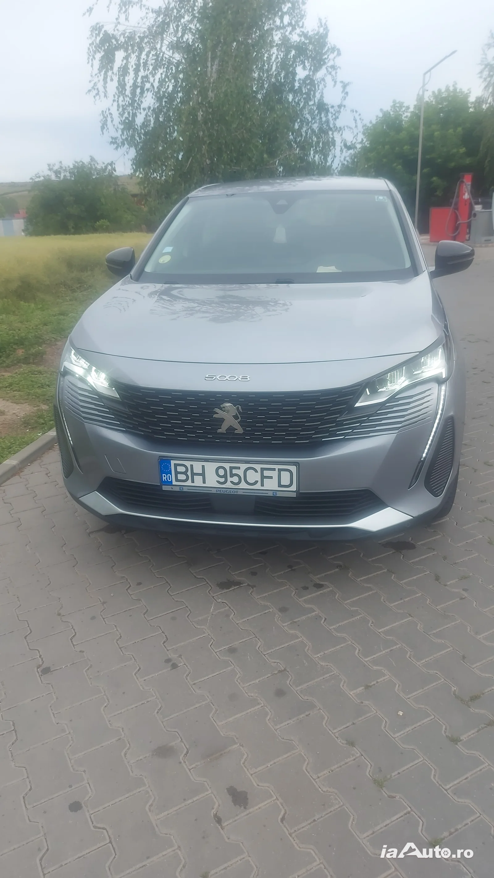 Vand 5008 de vanzare in Marghita, Bihor - poza 1