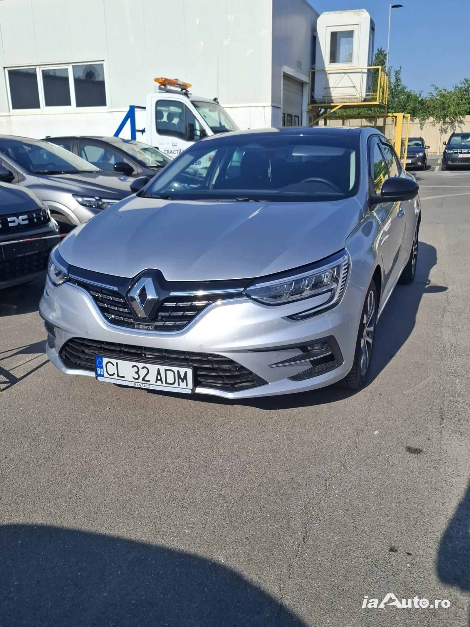 Vând renault megane feb 2025 in stare nouă de vanzare in Fundulea, Călărași - poza 1