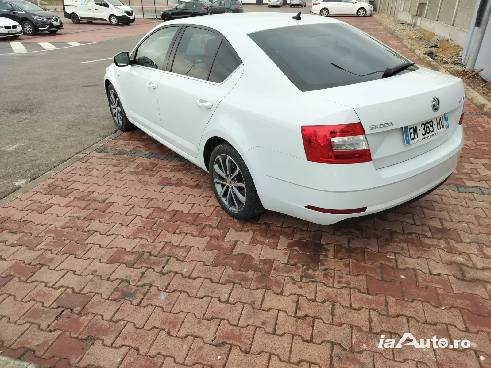 De Vanzare Skoda Octavia Facelift Model DRIVE 2.0 TDI 150 CP EURO 6 in Oradea, Bihor - poza 3