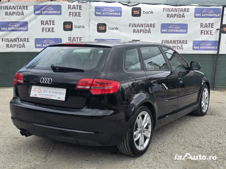 Audi A3 Sportback 2.0 TDI DPF Ambition de vanzare in Ploiești, Prahova - poza 2