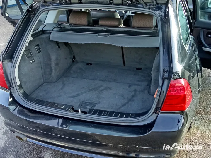 bmw318d, 2010 manual de vanzare in Pitești, Argeș - poza 6