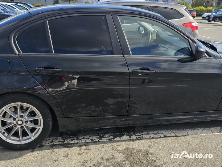 Vand/schimb BMW 318d e90 2012 Facelift,automat de vanzare in Medgidia, Constanța - poza 3