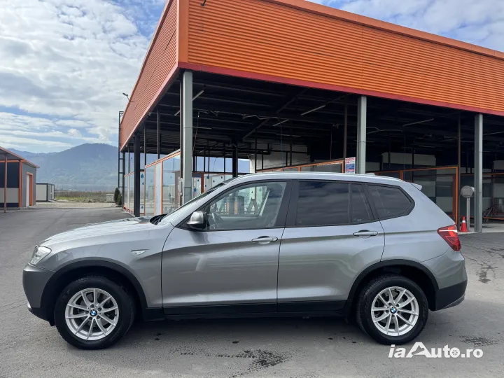 BMW X3 4*4 an 2013 de vanzare in Zărnești, Brașov - poza 8