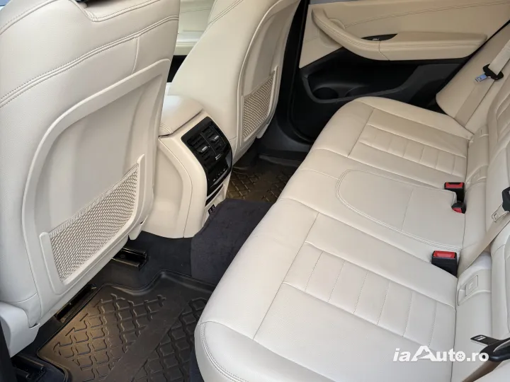 Vand BMW X3 2.0d, MHEV, 11/2020 de vanzare in Sector 4, București - poza 3