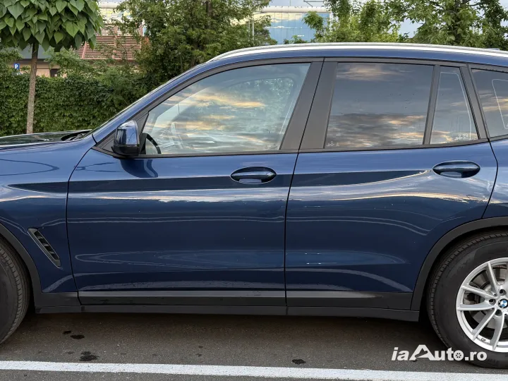 Vand BMW X3 2.0d, MHEV, 11/2020 de vanzare in Sector 4, București - poza 9