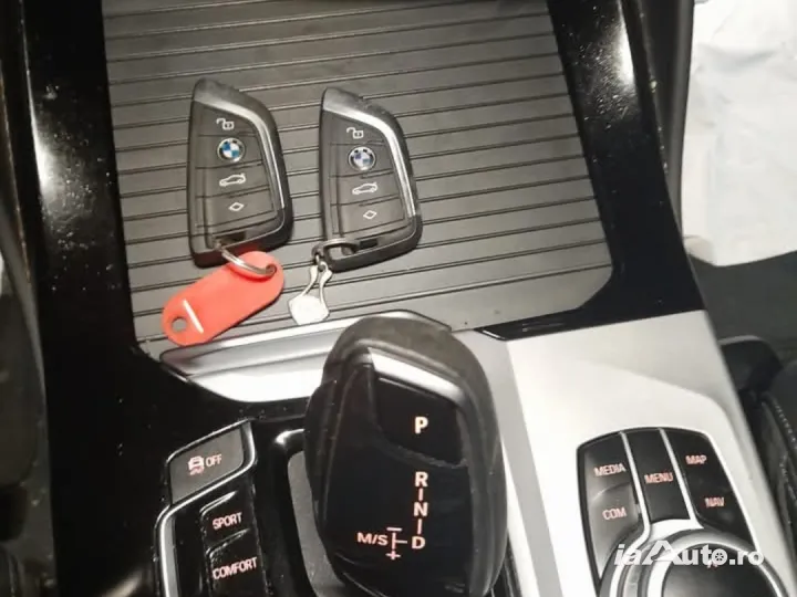Vând BMW x4 2020 mild hibrid diesel 48 500 km model deosebit de vanzare in Piatra Neamț, Neamț - poza 8
