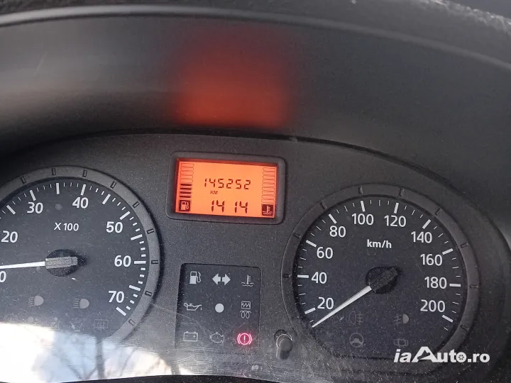 De vânzare Dacia Logan 2006,145000km in Sinaia, Prahova - poza 3