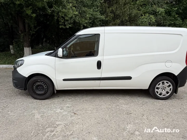 Vand auto FIAT DOBLO MAXI de vanzare in Sector 1, București - poza 3