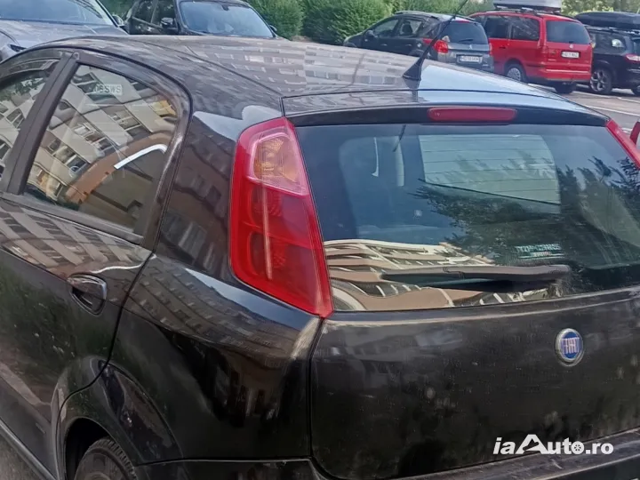 De vanzare fiat Grande Punto in Hunedoara, Hunedoara - poza 2