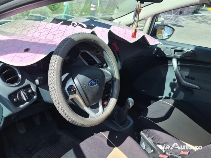 Vând Ford Fiesta VII, motor 1.25 benzina, 82 CP de vanzare in Sector 5, București - poza 7