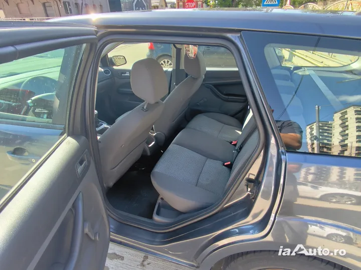 Ford Focus 1.6 tdci de vanzare in Iași, Iași - poza 8