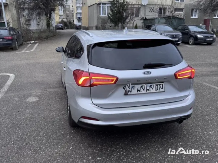 Ford Focus de vanzare in Plopeni, Prahova - poza 2