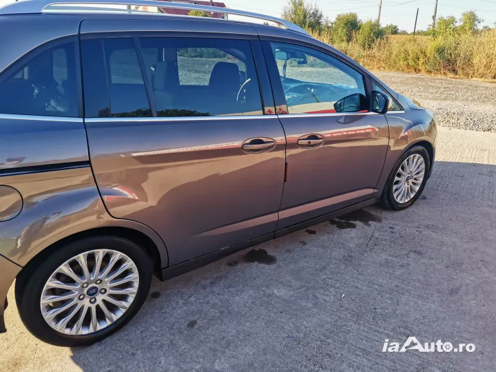 Vând Ford Grand C max 2013 de vanzare in Însurăței, Brăila - poza 2