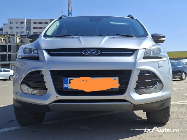 Vand Ford Kuga Titanium awd de vanzare in Sector 6, București