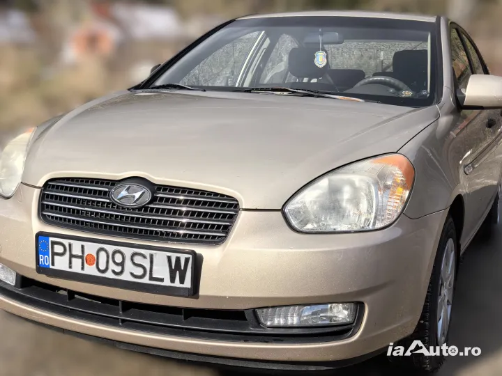 HYUNDAI ACCENT - 1.4 Benzină (2007) de vanzare in Sinaia, Prahova - poza 2