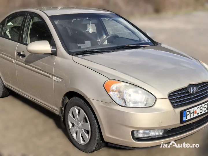HYUNDAI ACCENT - 1.4 Benzină (2007) de vanzare in Sinaia, Prahova - poza 3