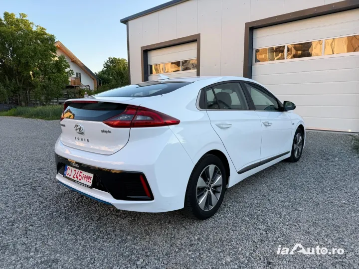 Hyundai IONIQ 1.6 141CP Exclusive de vanzare in Cluj-Napoca, Cluj - poza 4
