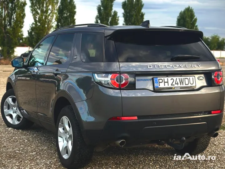 Land Rover Discovery Sport 2.0 Diesel 150 CP | 2018 | 178.000 km | 2 chei de vanzare in Ploiești, Prahova - poza 3
