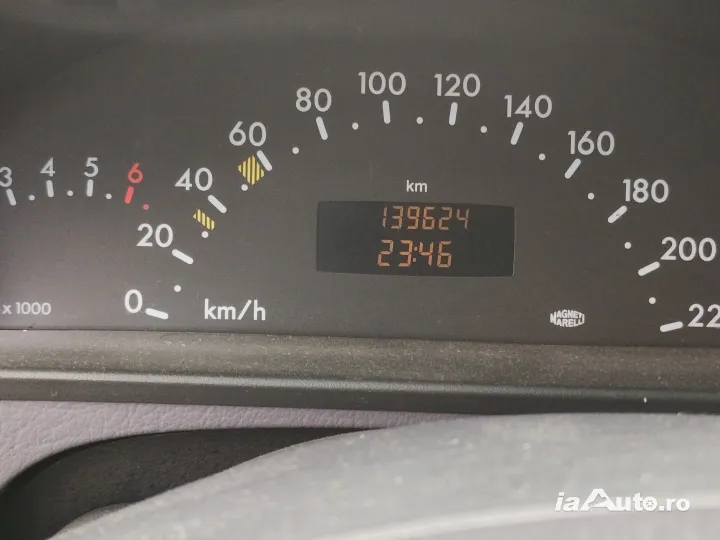Vând mașină Mercedes Benz a class de vanzare in Petroșani, Hunedoara - poza 2