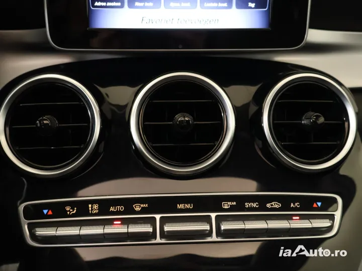 Mercedes C180 benzina,Gri Argintiu 2018,131000 km,Euro6,cutie automata,2 usi,superba de vanzare in Sector 1, București - poza 6