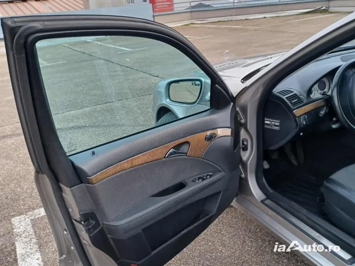 De vinzare Mercedes E 2,2 Avandgarda de vanzare in Alba Iulia, Alba - poza 3