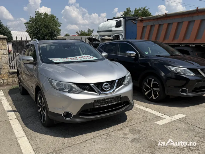 NISSAN QASHQAI 1.6 Dci / Automat/ Panoramic de vanzare in Bacău, Bacău - poza 1