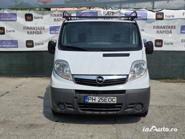 Vivaro de marfa fab 2011 de vanzare in Ploiești, Prahova - poza 1