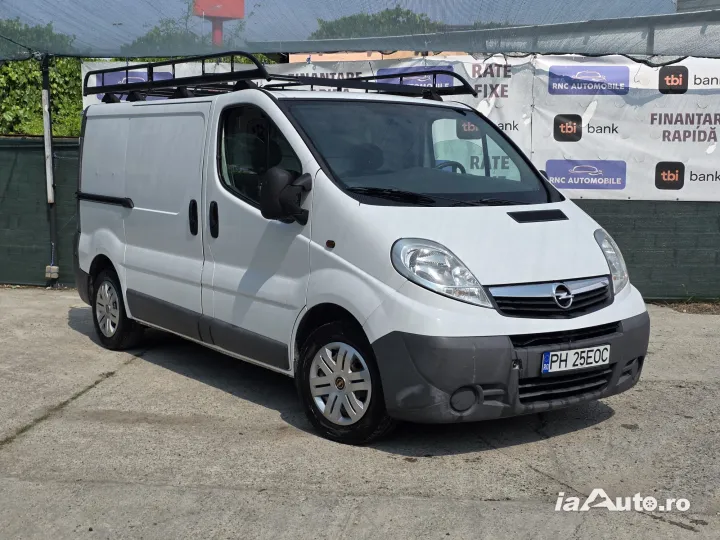 Vivaro de marfa fab 2011 de vanzare in Ploiești, Prahova - poza 2