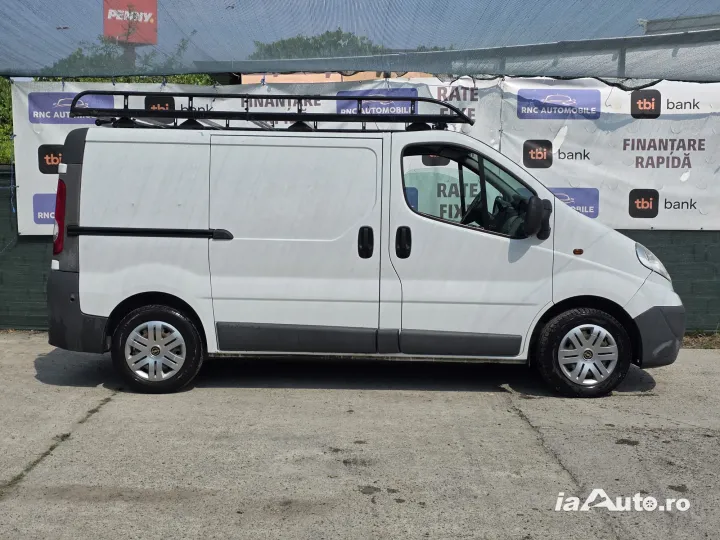 Vivaro de marfa fab 2011 de vanzare in Ploiești, Prahova - poza 3