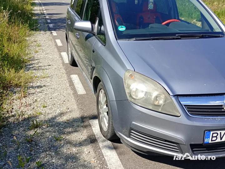 Opel zafira, 7 locuri de vanzare in Victoria, Brașov - poza 1