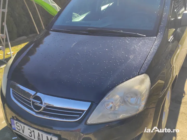 Opel Zafira de vanzare in Vicovu de Sus, Suceava - poza 2